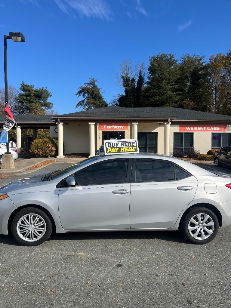 2015 Toyota Corolla L's photo