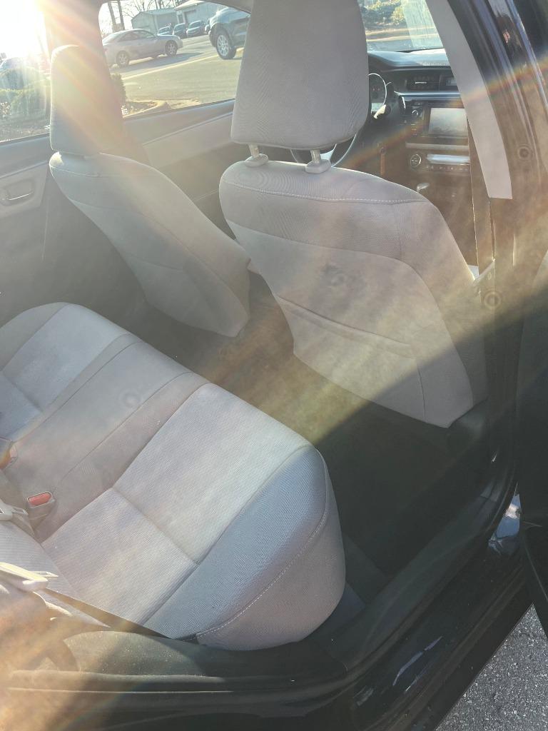 2016 Toyota Corolla LE - Photo 7